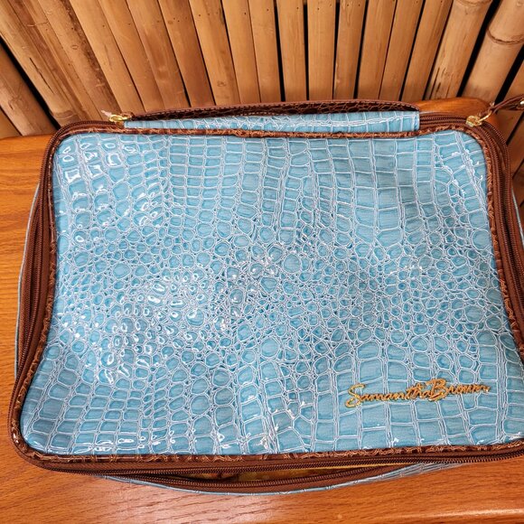 Samantha Brown Handbags - Samantha Brown Croco Cosmetic Case w/removable inserts Aqua/Camel NEW